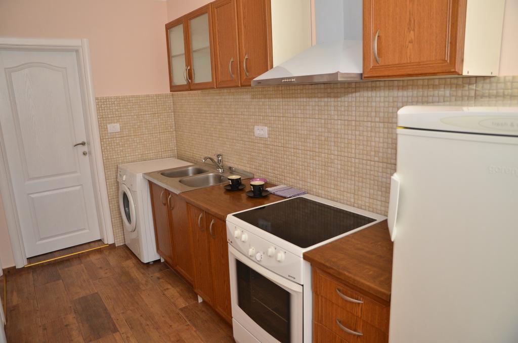 Apartments Cejovic ウルツィニ 部屋 写真