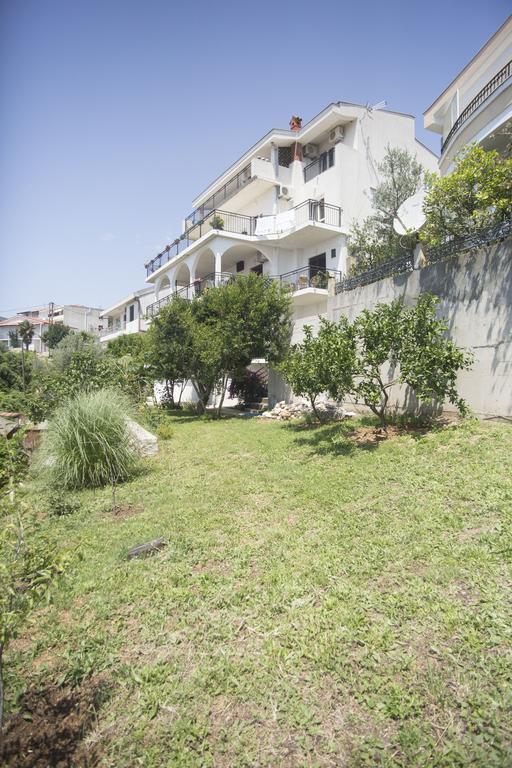 Apartments Cejovic ウルツィニ エクステリア 写真